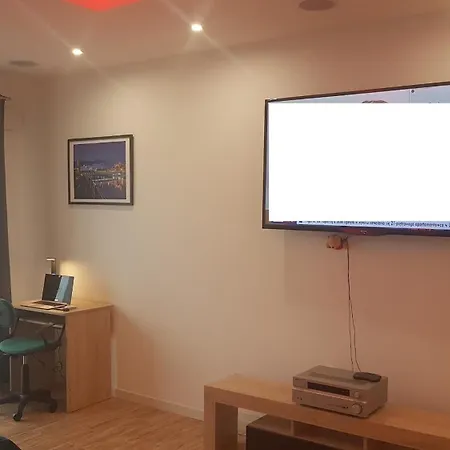 アパート Teczowy Apartament ヴロツワフ